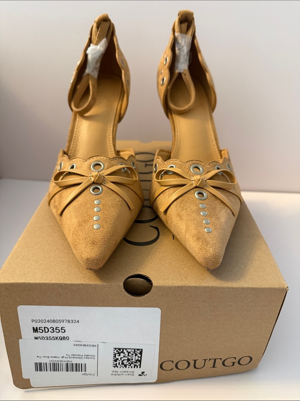 Coutgo Women's Pointed Ankle-Strap Heels in Tan Suede size 8